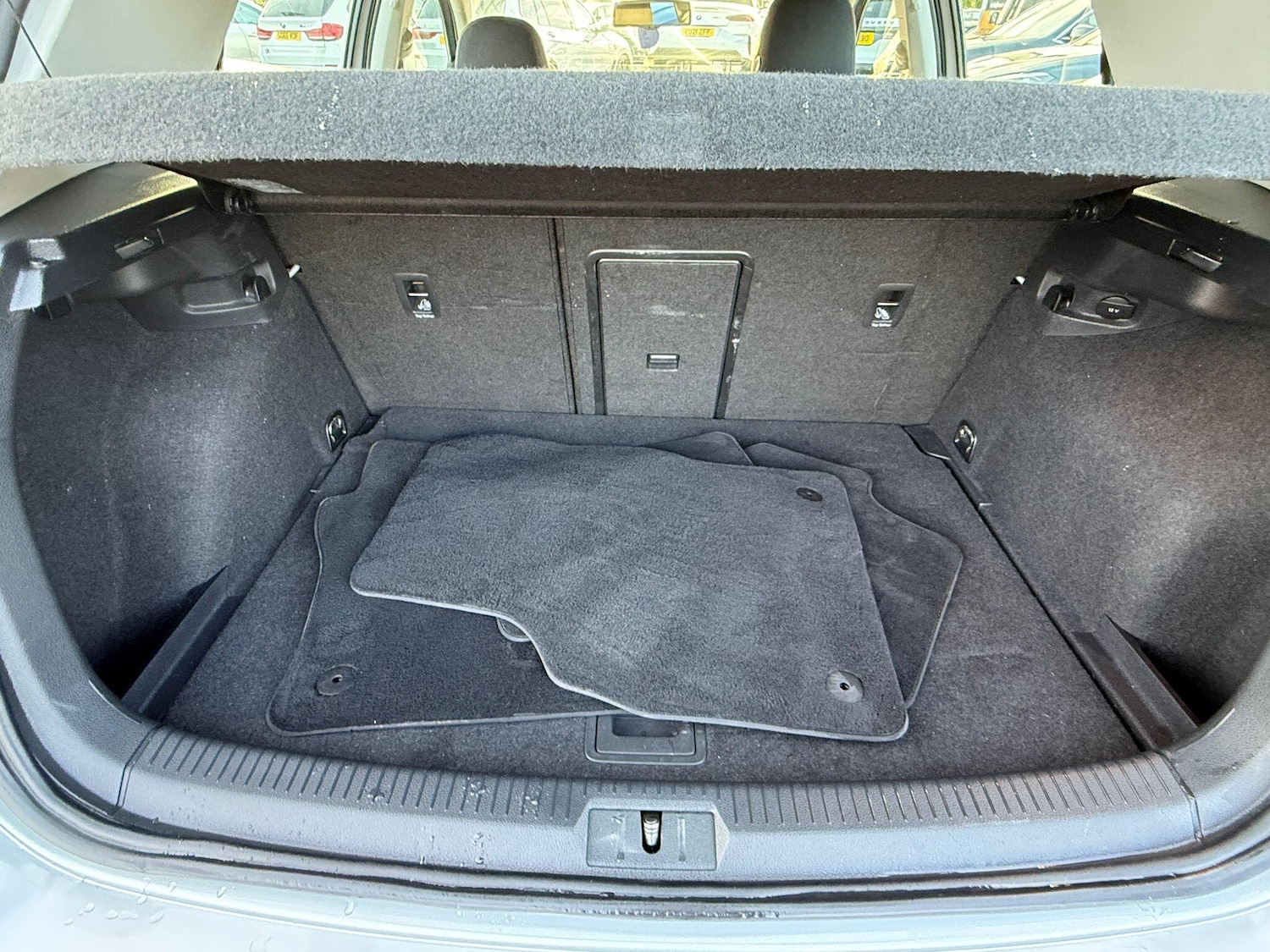 Used Volkswagen Golf 2013 for sale - 76043214: Photo 28
