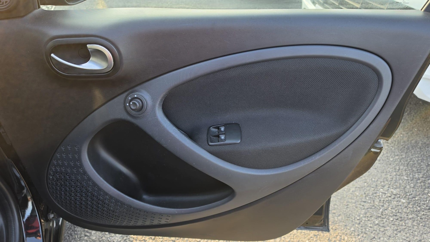 Used smart forfour 2016 for sale - 77993516: Photo 27