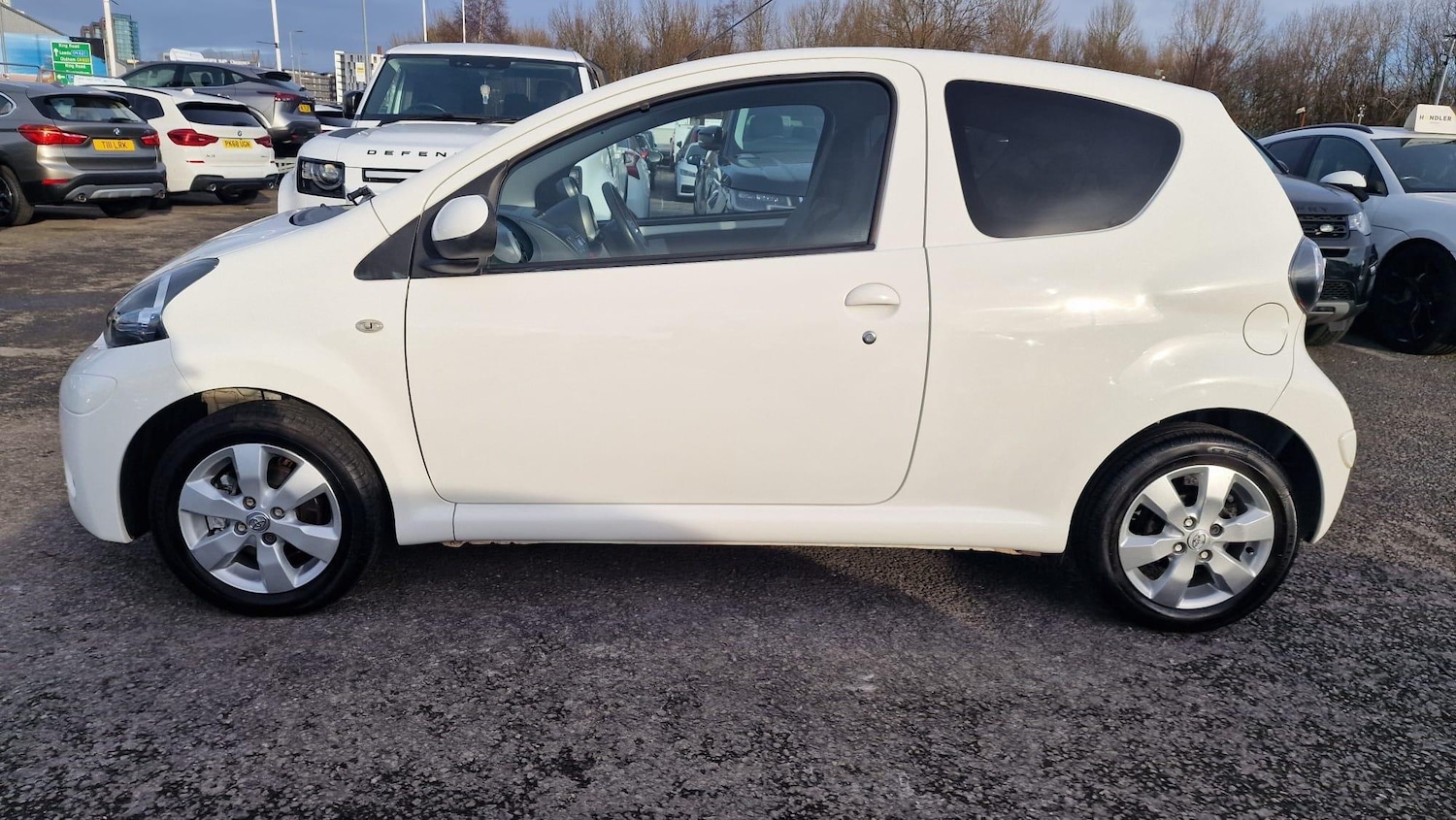 Used Toyota AYGO 2013 for sale - 77400400: Photo 10