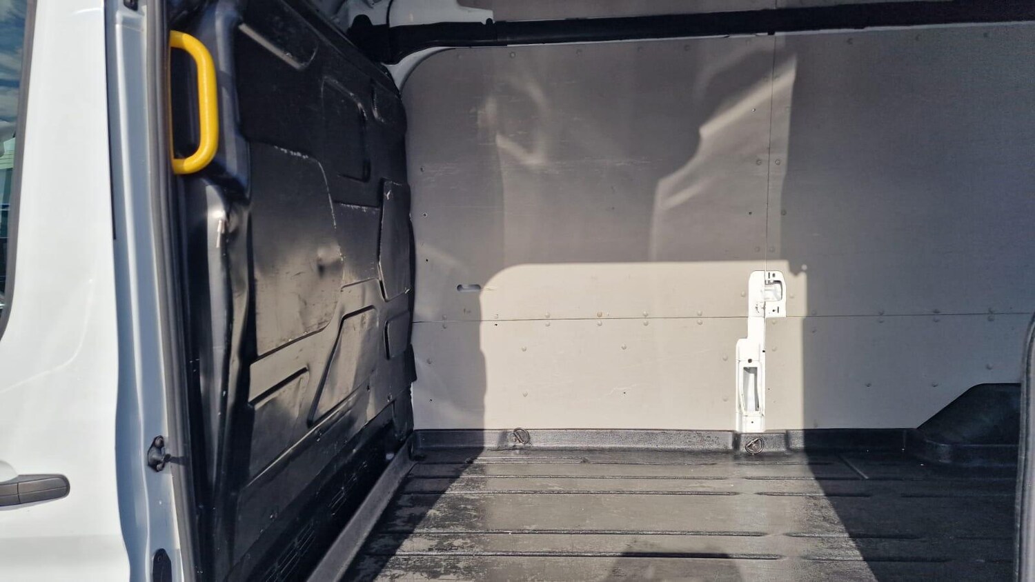 Used Ford Transit 2020 for sale - 76359883: Photo 27