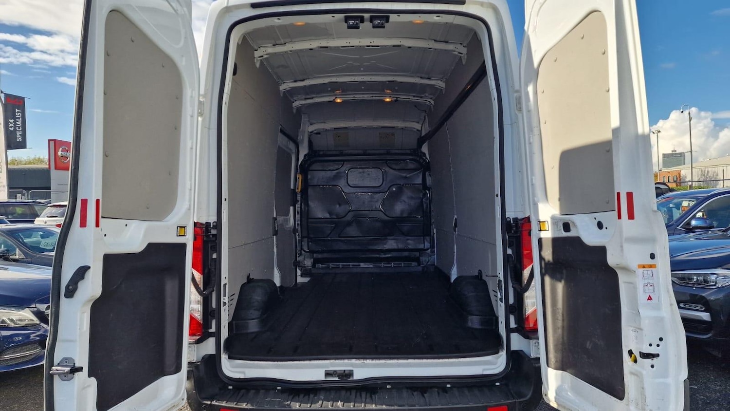 Used Ford Transit 2020 for sale - 76359883: Photo 33