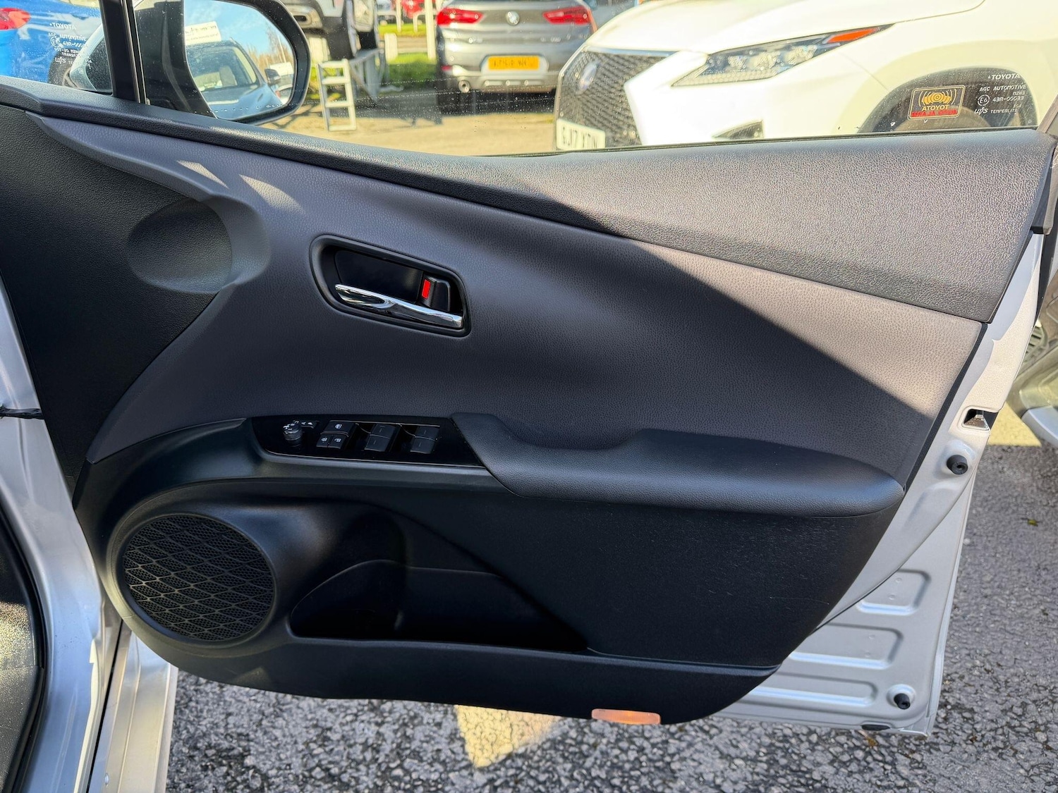 Used Toyota Prius 2019 for sale - 77925128: Photo 19