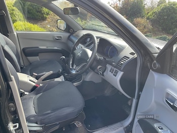 Used Mitsubishi L200 2009 for sale - 76110032: Photo