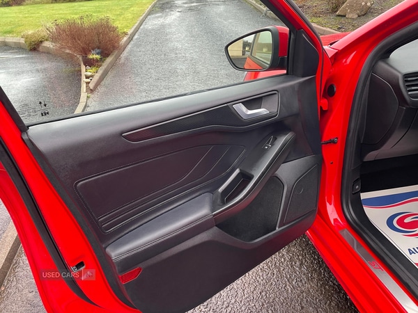 Used Ford Focus 2022 for sale - 76942759: Photo 24