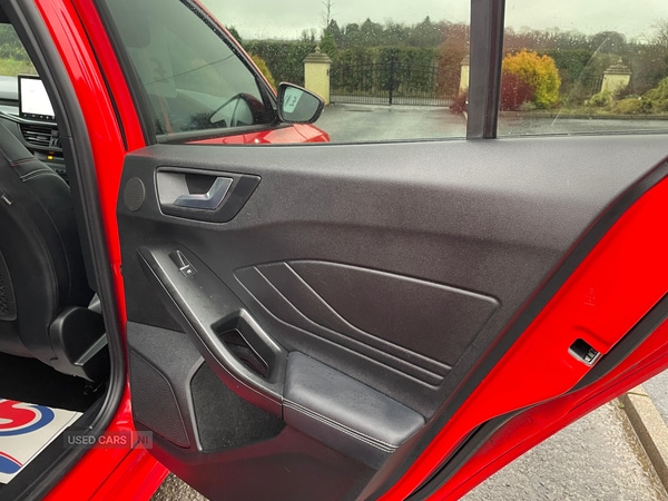 Used Ford Focus 2022 for sale - 76942759: Photo 3