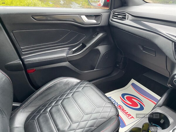 Used Ford Focus 2022 for sale - 76942759: Photo 8