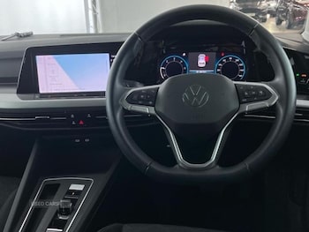 Used Volkswagen Golf 2024 for sale - 78574674: Photo