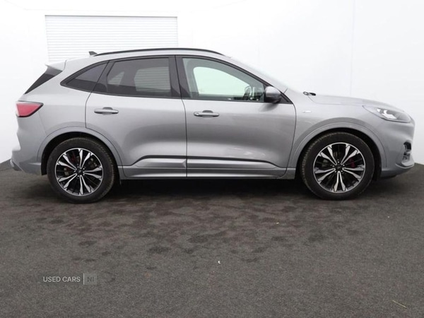 Used Ford Kuga 2022 for sale - 76378189: Photo 2