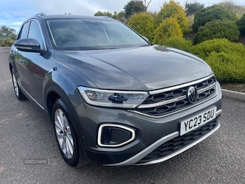 Used Volkswagen T-Roc 2023 for sale - 76024940: Photo 4