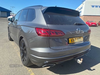 Used Volkswagen Touareg 2023 for sale - 78574652: Photo