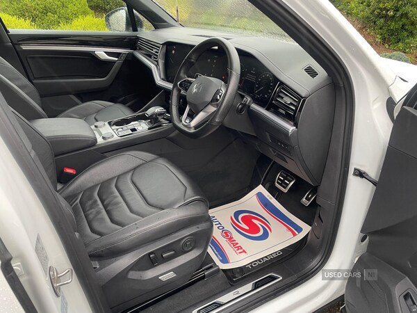 Used Volkswagen Touareg 2023 for sale - 76318642: Photo 3
