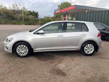 Used Volkswagen Golf 2020 for sale - 79597101: Photo