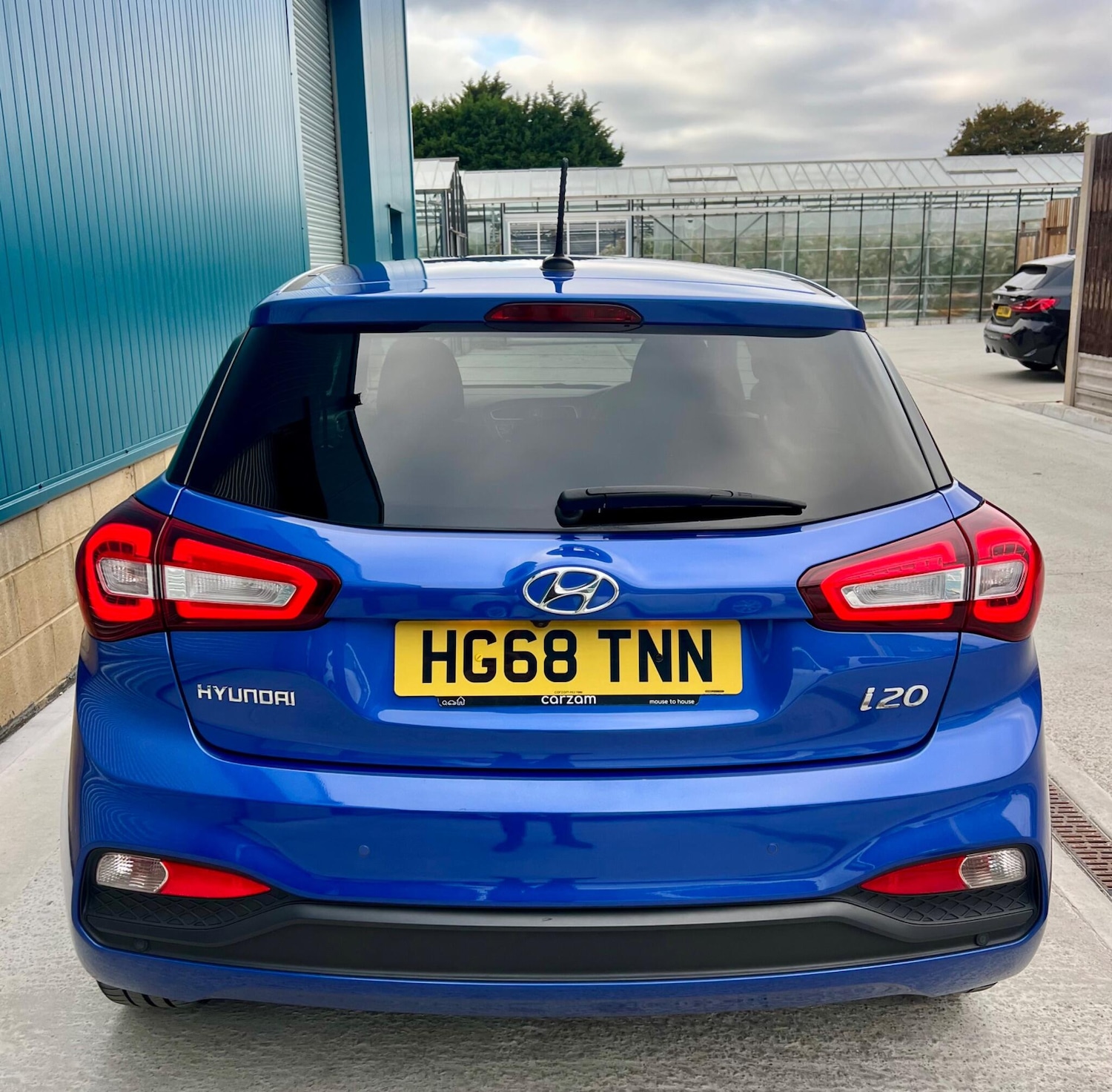 Used Hyundai i20 2019 for sale - 76214870: Photo 3