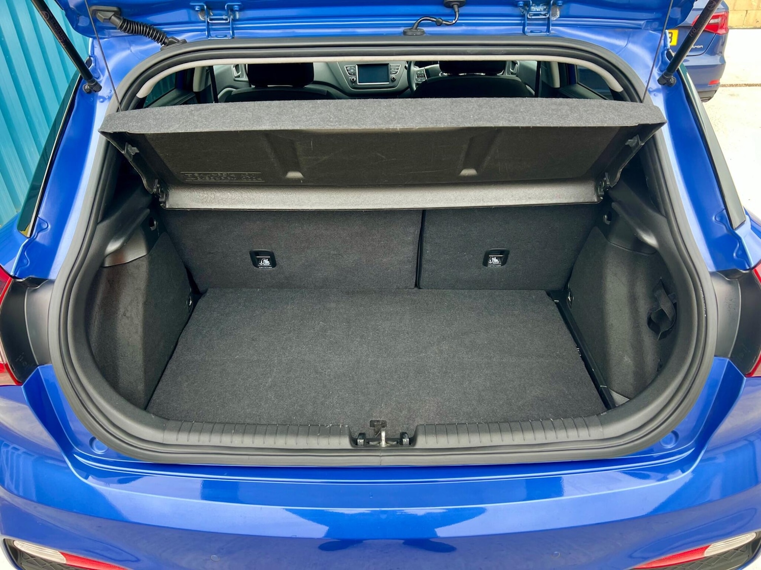 Used Hyundai i20 2019 for sale - 76214870: Photo 32