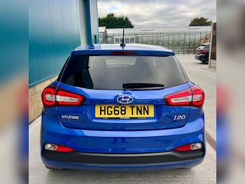 Used Hyundai i20 2019 for sale - 76214870: Photo 3