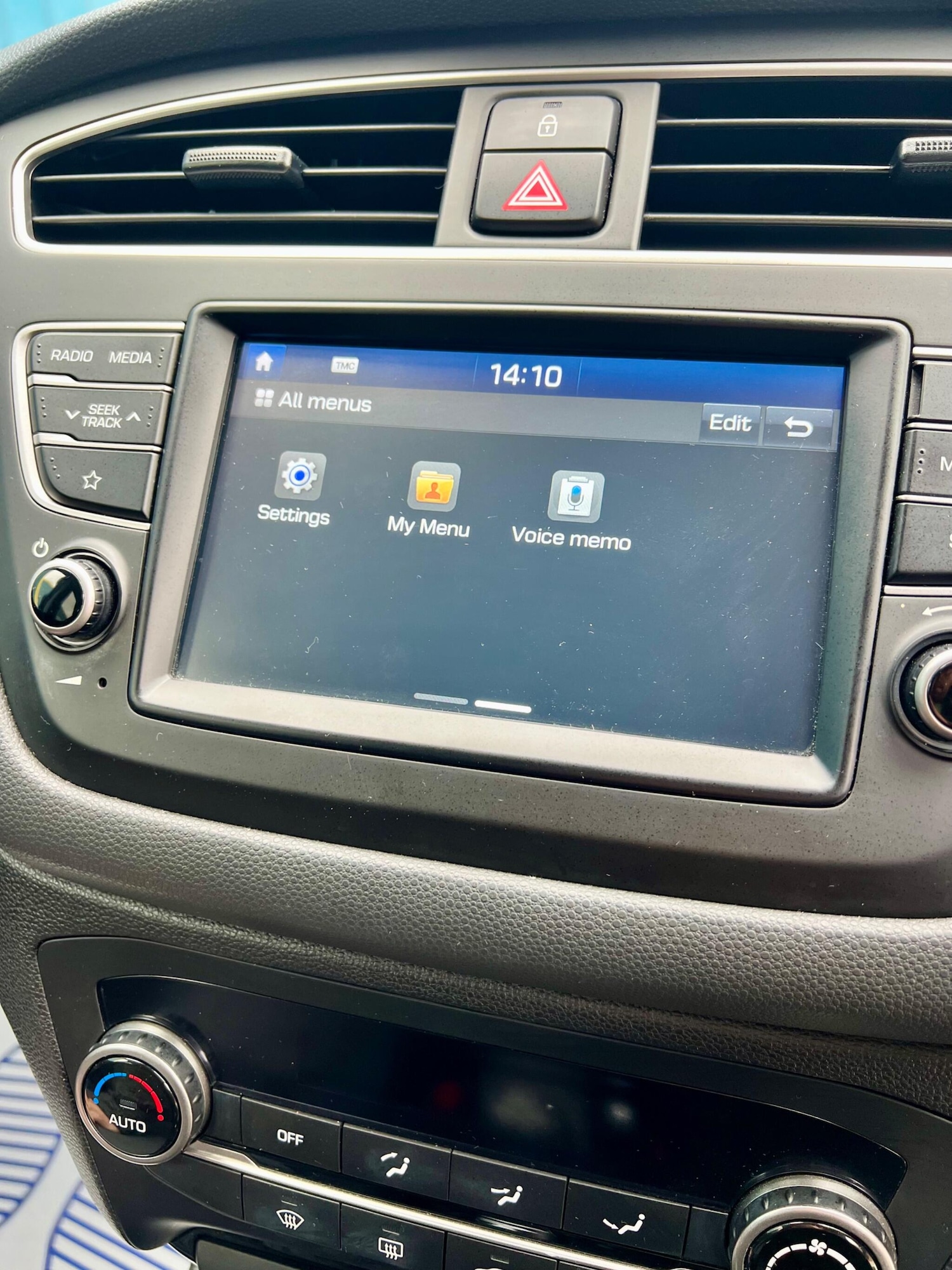 Used Hyundai i20 2019 for sale - 76214870: Photo 64