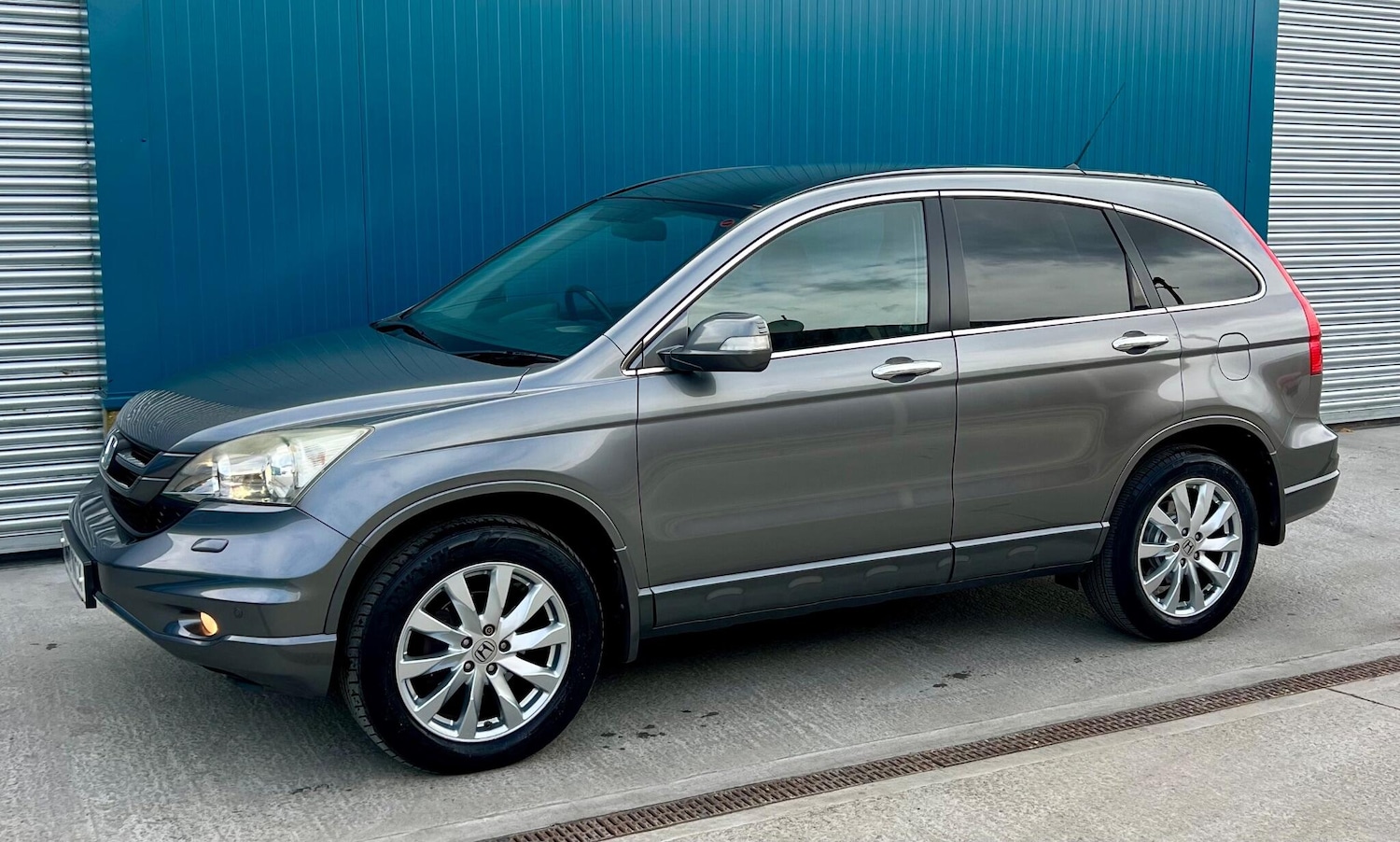 Used Honda CR-V 2010 for sale - 76399226: Photo 10