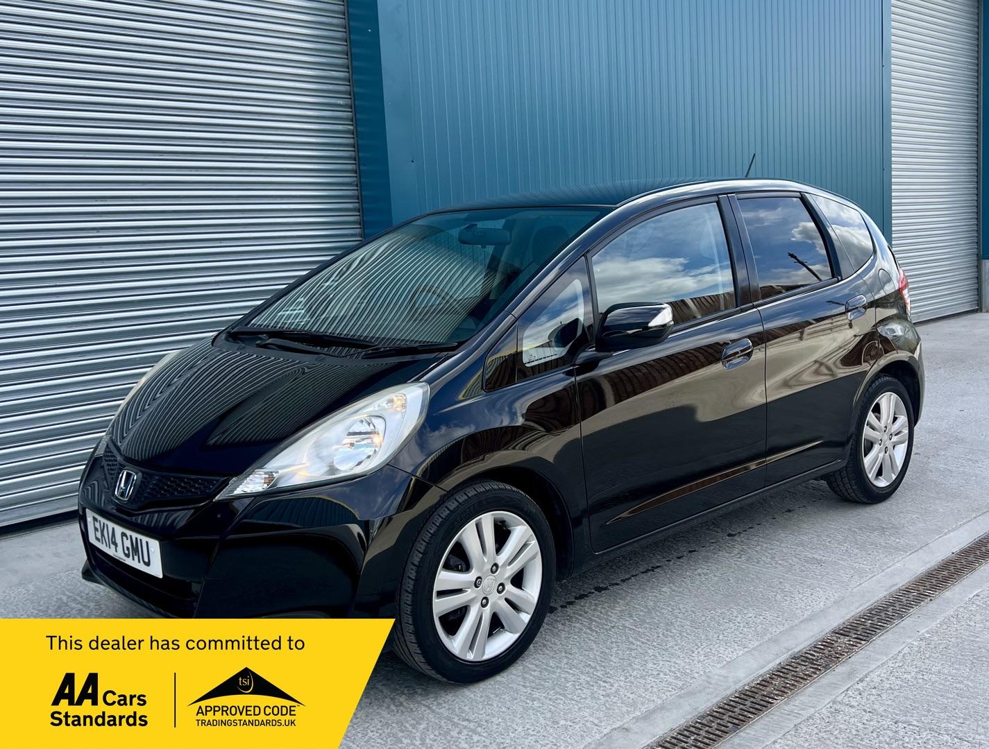 Used Honda Jazz 2014 for sale - 76201181: Photo 1