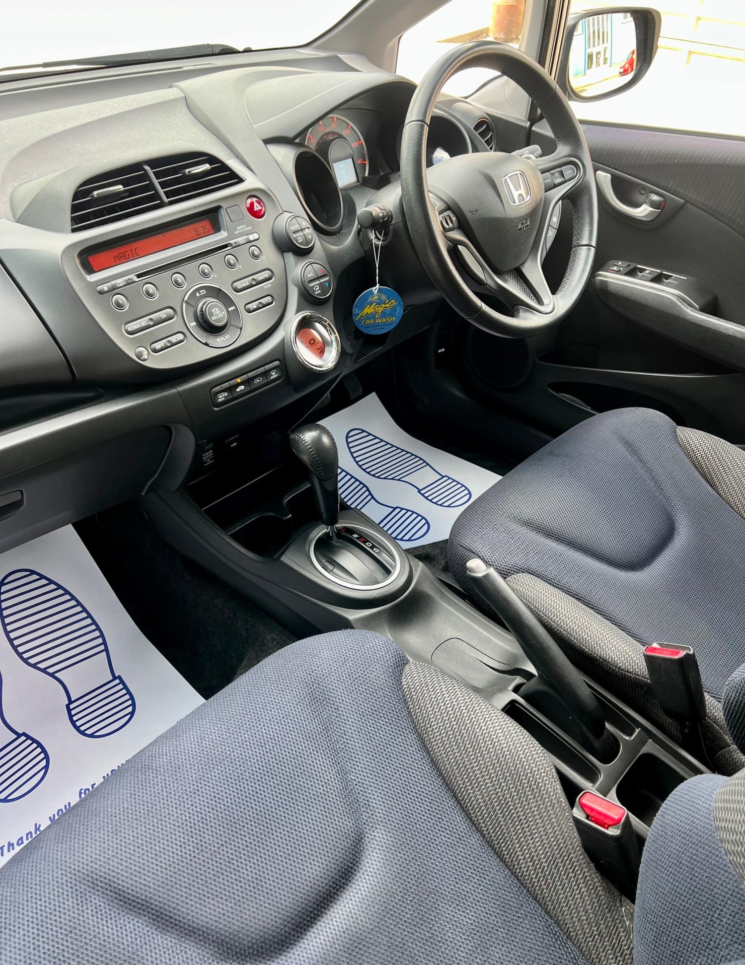 Used Honda Jazz 2014 for sale - 76201181: Photo 25
