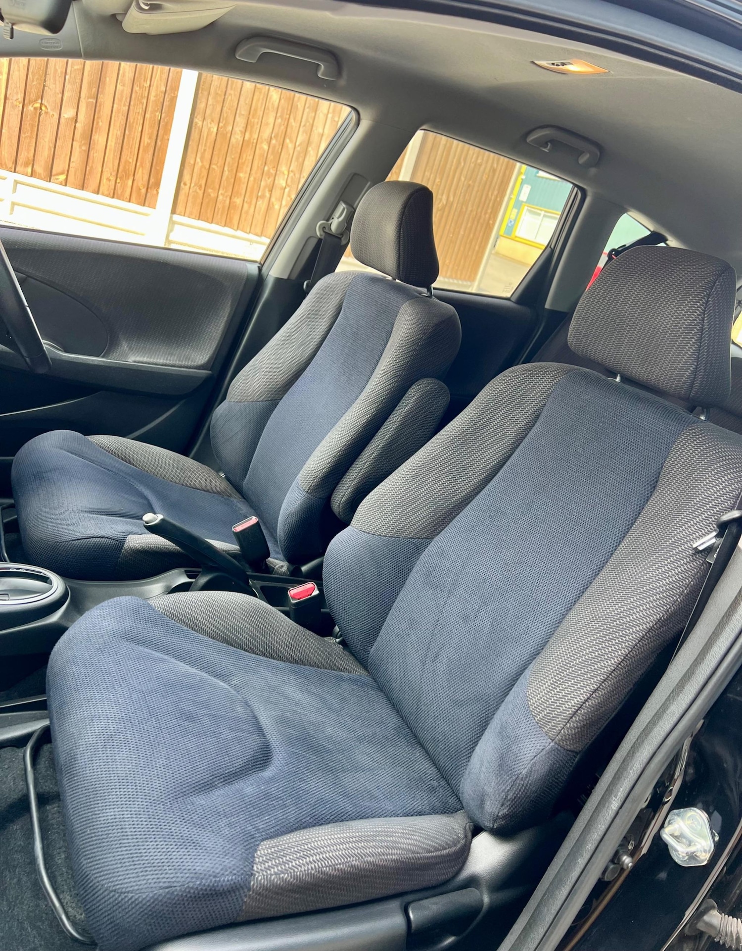 Used Honda Jazz 2014 for sale - 76201181: Photo 32
