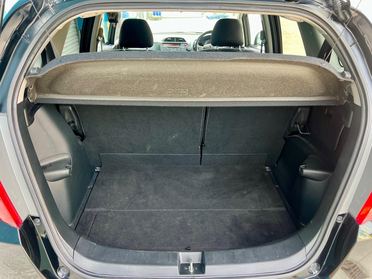 Used Honda Jazz 2014 for sale - 76201181: Photo 39