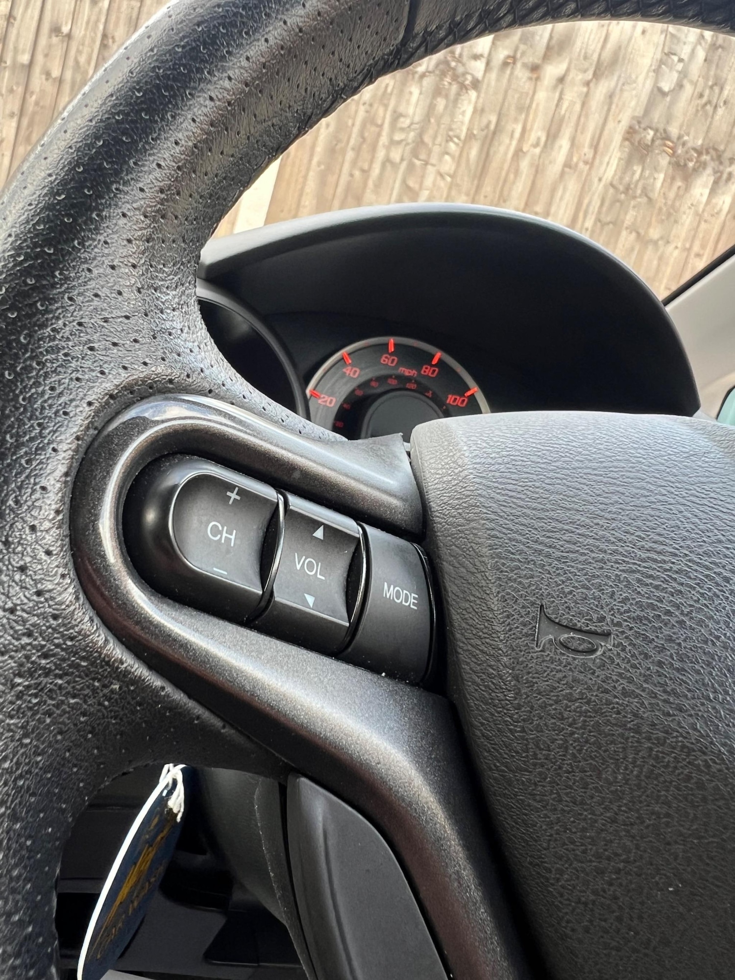 Used Honda Jazz 2014 for sale - 76201181: Photo 40