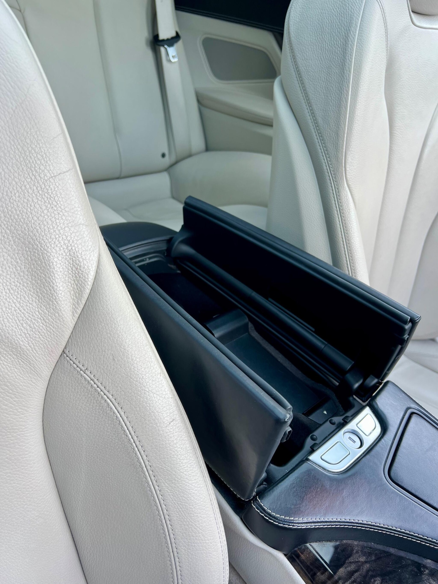 Used BMW 6 Series 2013 for sale - 76389419: Photo 47