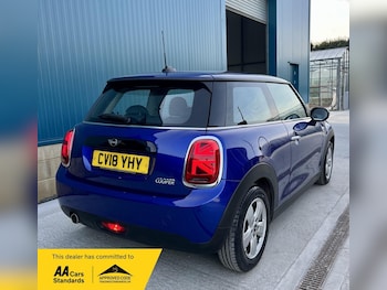 Used MINI Hatch 2018 for sale - 76199834: Photo