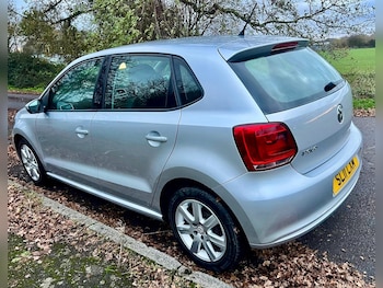 Used Volkswagen Polo 2011 for sale - 76644894: Photo