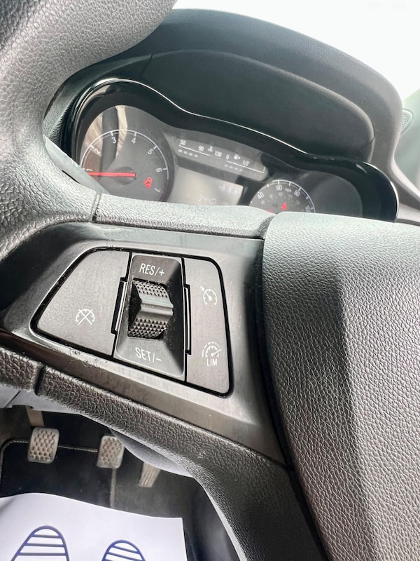 Used Vauxhall Viva 2015 for sale - 76283143: Photo 39