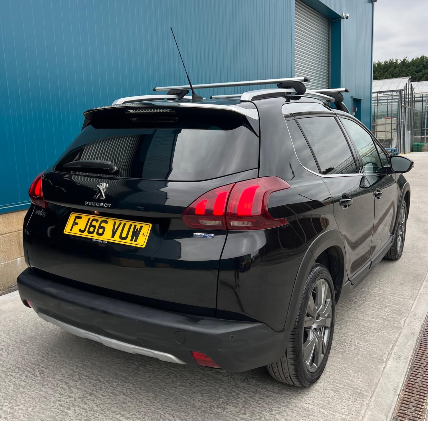 Used Peugeot 2008 2016 for sale - 76200076: Photo 11