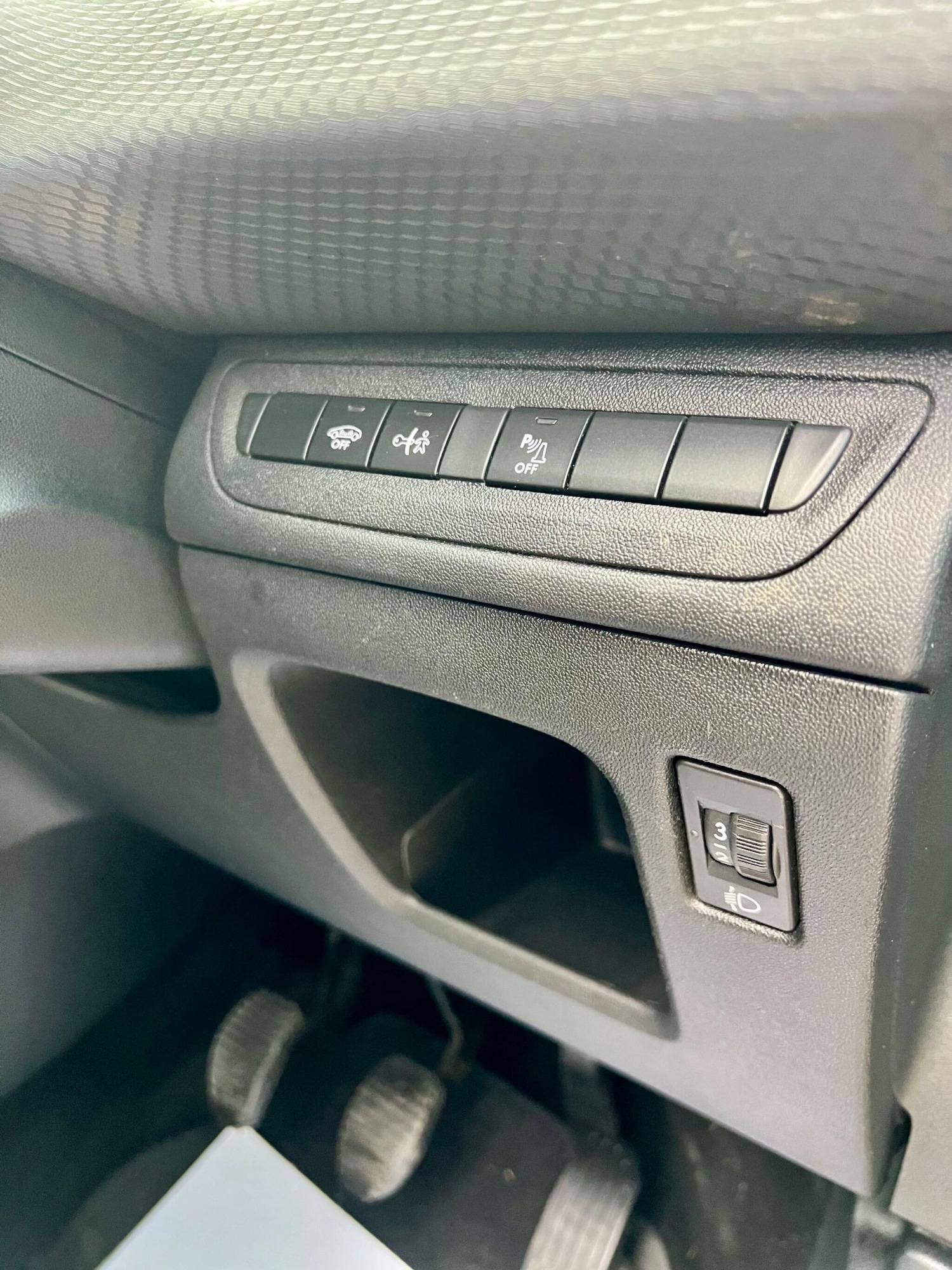Used Peugeot 2008 2016 for sale - 76200076: Photo 48