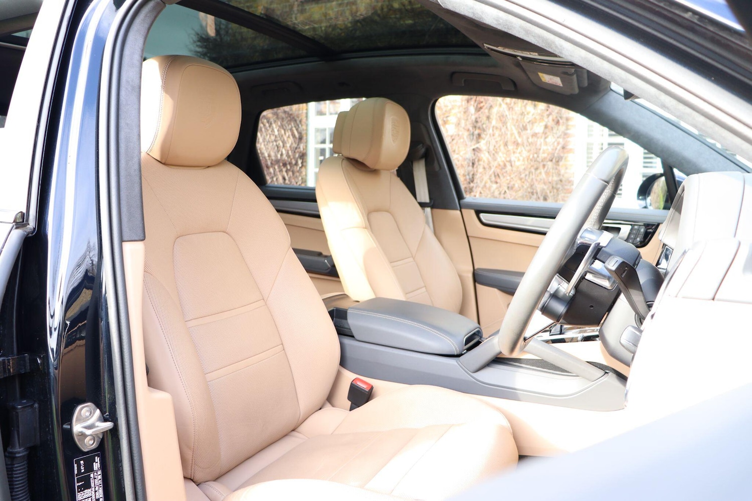 Used Porsche Cayenne 2022 for sale - 77549332: Photo 10