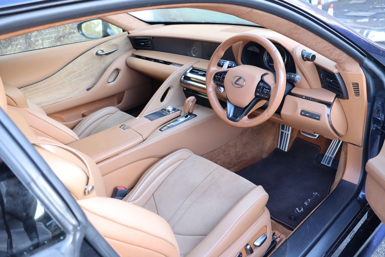 Used Lexus LC 2018 for sale - 77559579: Photo 11