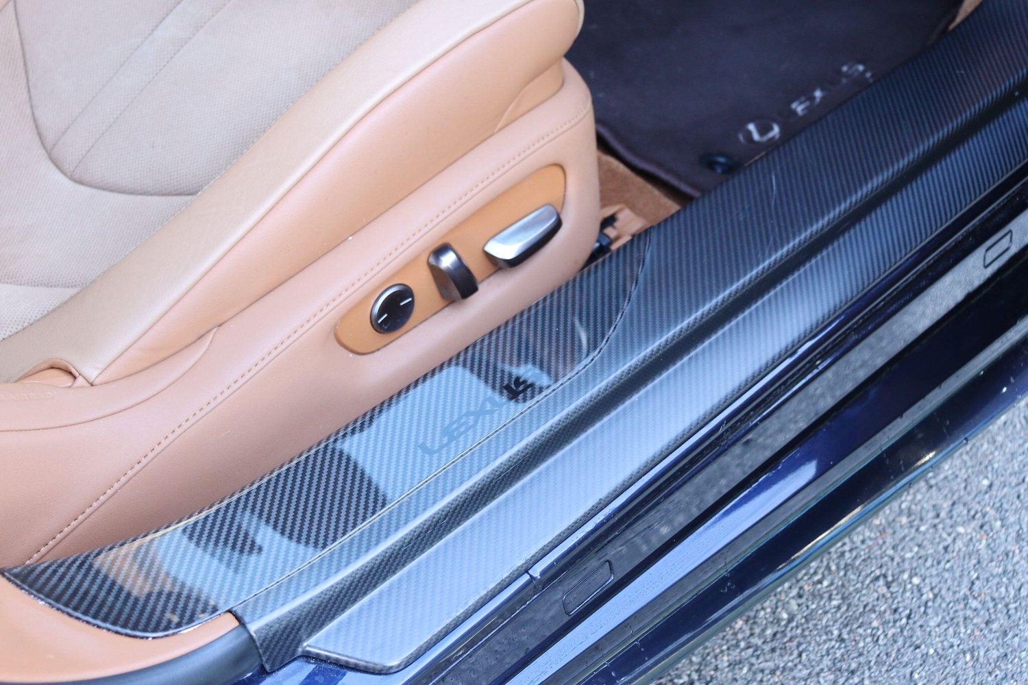 Used Lexus LC 2018 for sale - 77559579: Photo 14