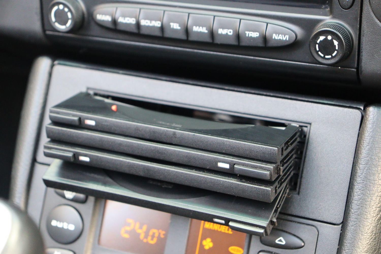 Used Porsche Boxster 2004 for sale - 77108763: Photo 17