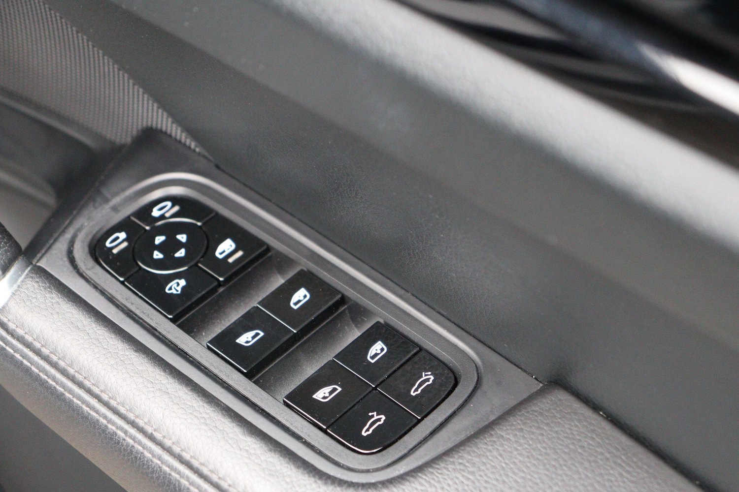 Used Porsche Cayenne 2018 for sale - 78007840: Photo 27