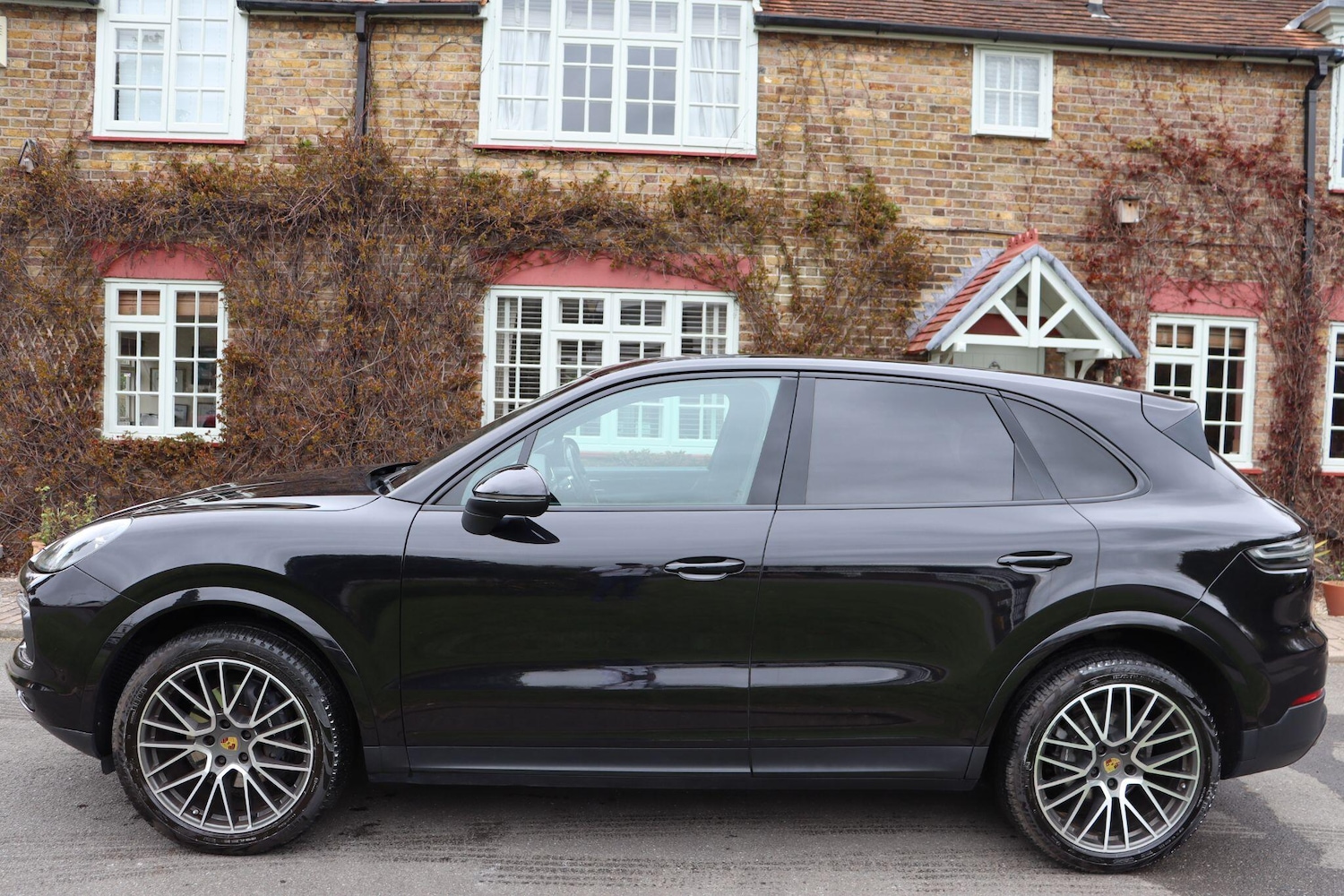 Used Porsche Cayenne 2018 for sale - 78007840: Photo 4