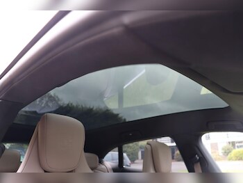 Used Porsche Taycan 2023 for sale - 78335015: Photo