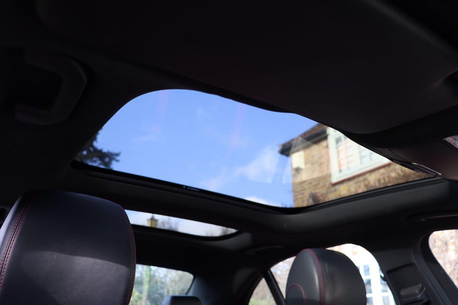 Used Mercedes-Benz E Class 2017 for sale - 77524689: Photo 3