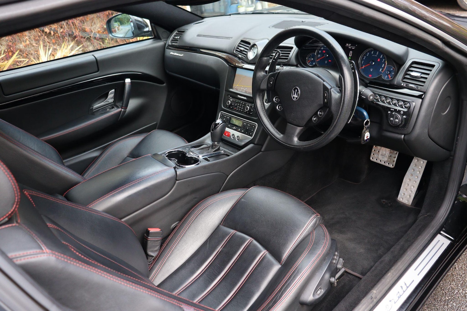 Used Maserati Granturismo 2010 for sale - 77021217: Photo 10