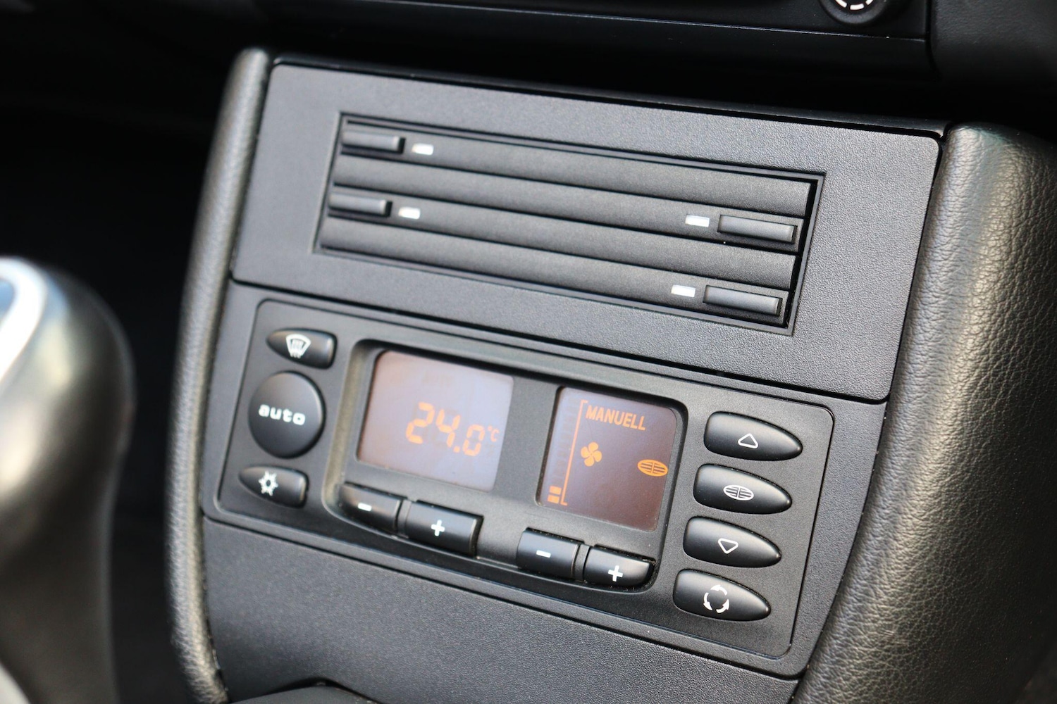 Used Porsche Boxster 2004 for sale - 77049832: Photo 16