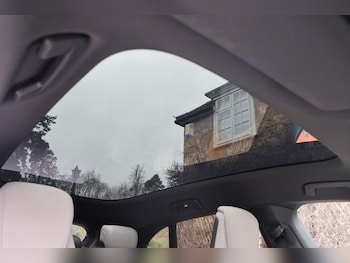 Used Porsche Taycan 2023 for sale - 77633702: Photo