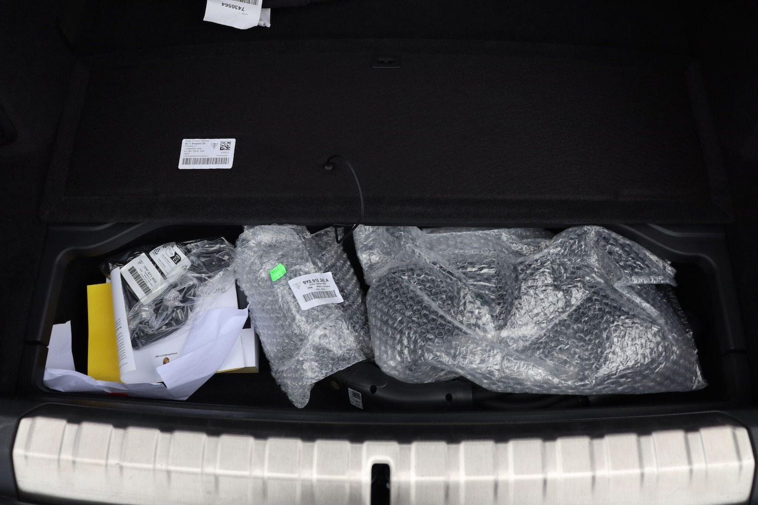 Used Porsche Taycan 2023 for sale - 77633702: Photo 32