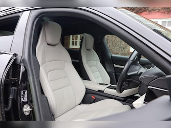 Used Porsche Taycan 2023 for sale - 77633702: Photo