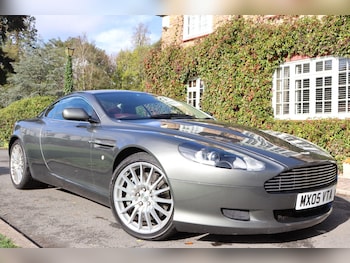 Aston Martin - DB9