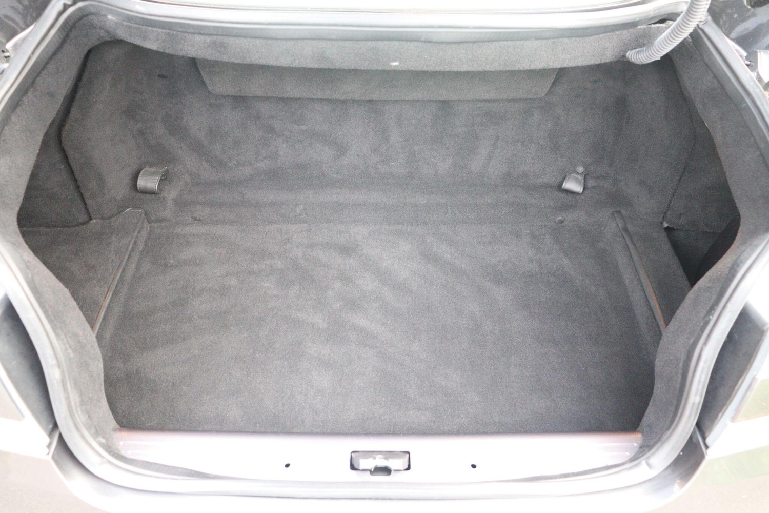 Used Aston Martin DB9 2014 for sale - 77021151: Photo 18