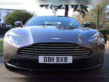 Used Aston Martin DB11 2016 for sale - 77926015: Photo