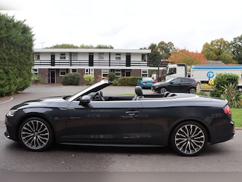 Used Audi A5 Cabriolet 2017 for sale - 76284078: Photo