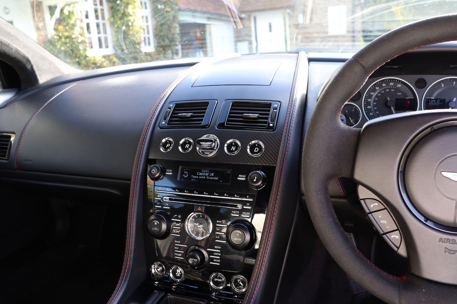 Used Aston Martin DB9 for sale - 76167399: Photo 15